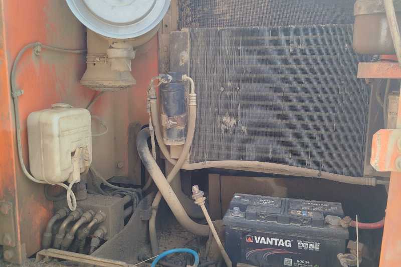 OmecoHub - Immagine FIAT HITACHI EX135